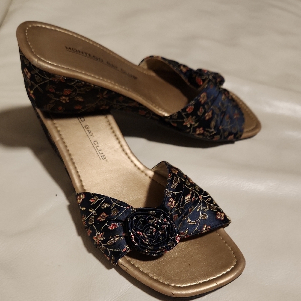 Montego Bay Club Blue Sandals with Bow Detail